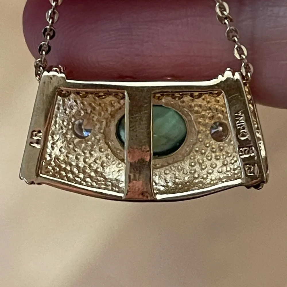 Laura Ramsey designer green cabochon gemstone gold plated solid sterling pendant - Picture 5 of 7